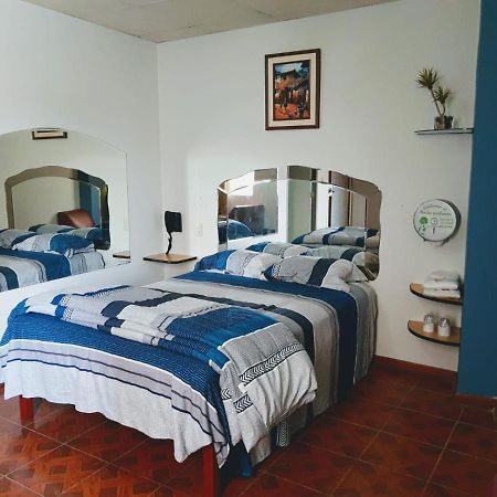 Hospedaje Las Tres Regiones Lima Zewnętrze zdjęcie