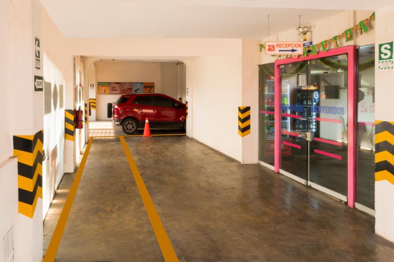 Hospedaje Las Tres Regiones Lima Zewnętrze zdjęcie